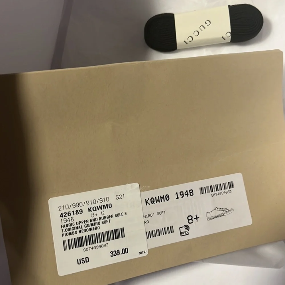 Gucci Shoes - Picture 3 of 5